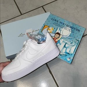 Drake CLB “Love you forever” Nike Air Force 1 shoes w/ heart soles (M 5/Women 6)